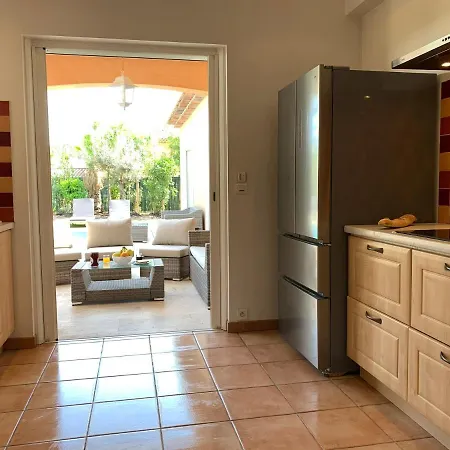 Villa Giovanna A Saint-raphael Avec Piscine Chauffee Saint-Raphaël